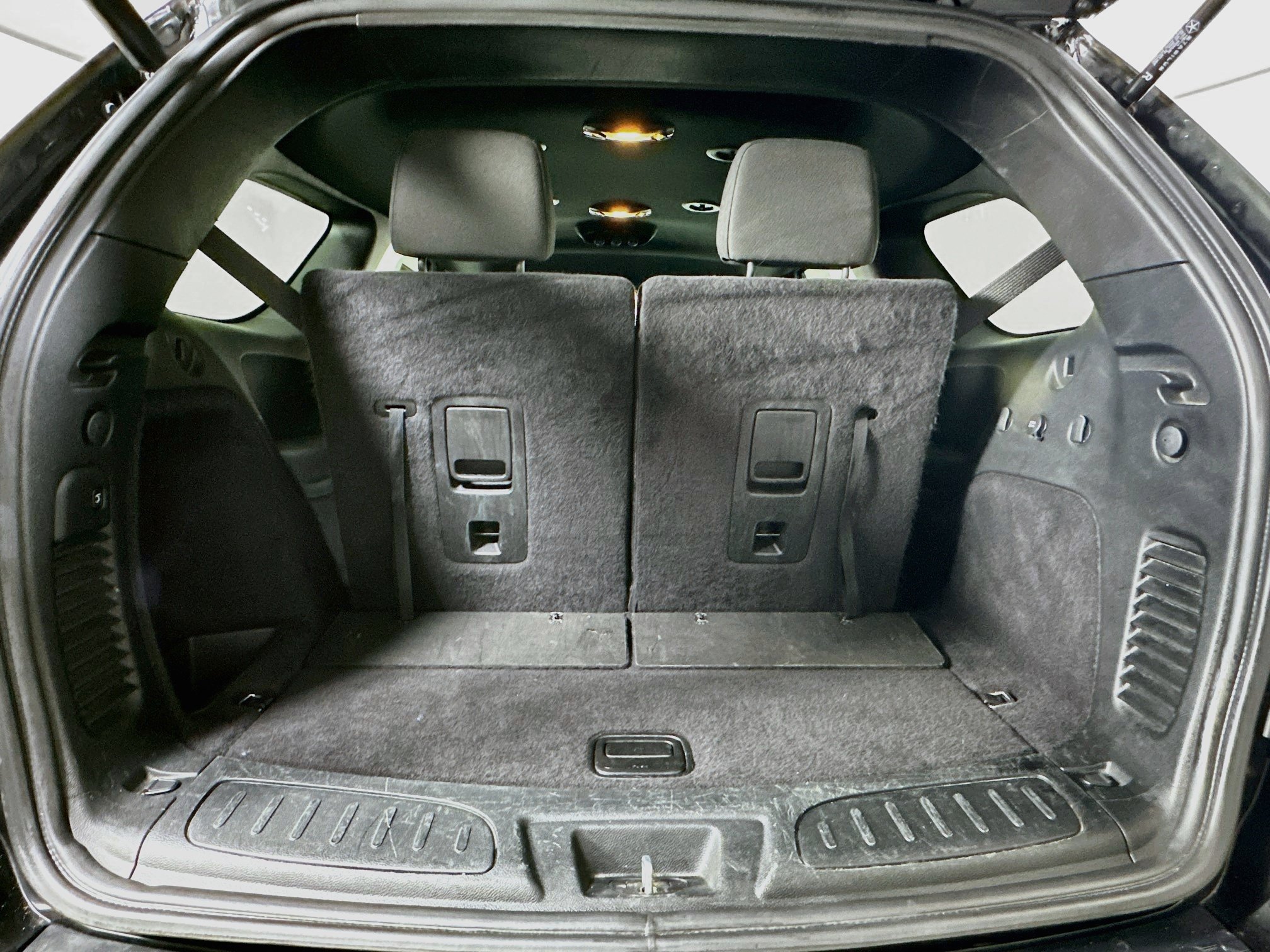 Used 2025 Dodge Durango GT RWD image 31