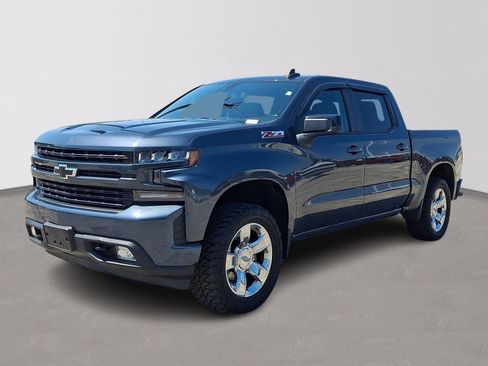 Used 2020 Chevrolet Silverado 1500 RST AWD/4WD image 3