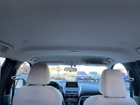 Used 2019 Mitsubishi Eclipse Cross SE image 15