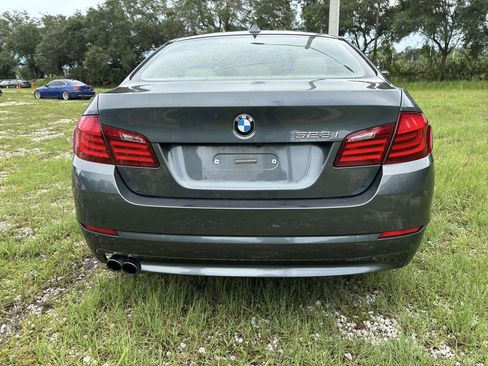 Used 2011 BMW 528i Sedan RWD image 4