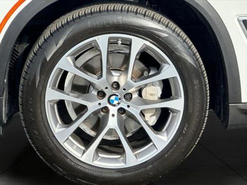 Used 2023 BMW X5 sDrive40i w/ Premium Package RWD image 26