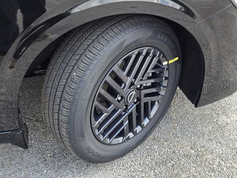 New 2026 Nissan Sentra SV w/ Floor Mat Package FWD image 6