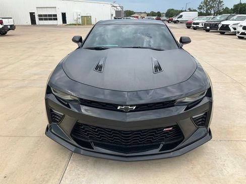 Used 2018 Chevrolet Camaro SS RWD image 37