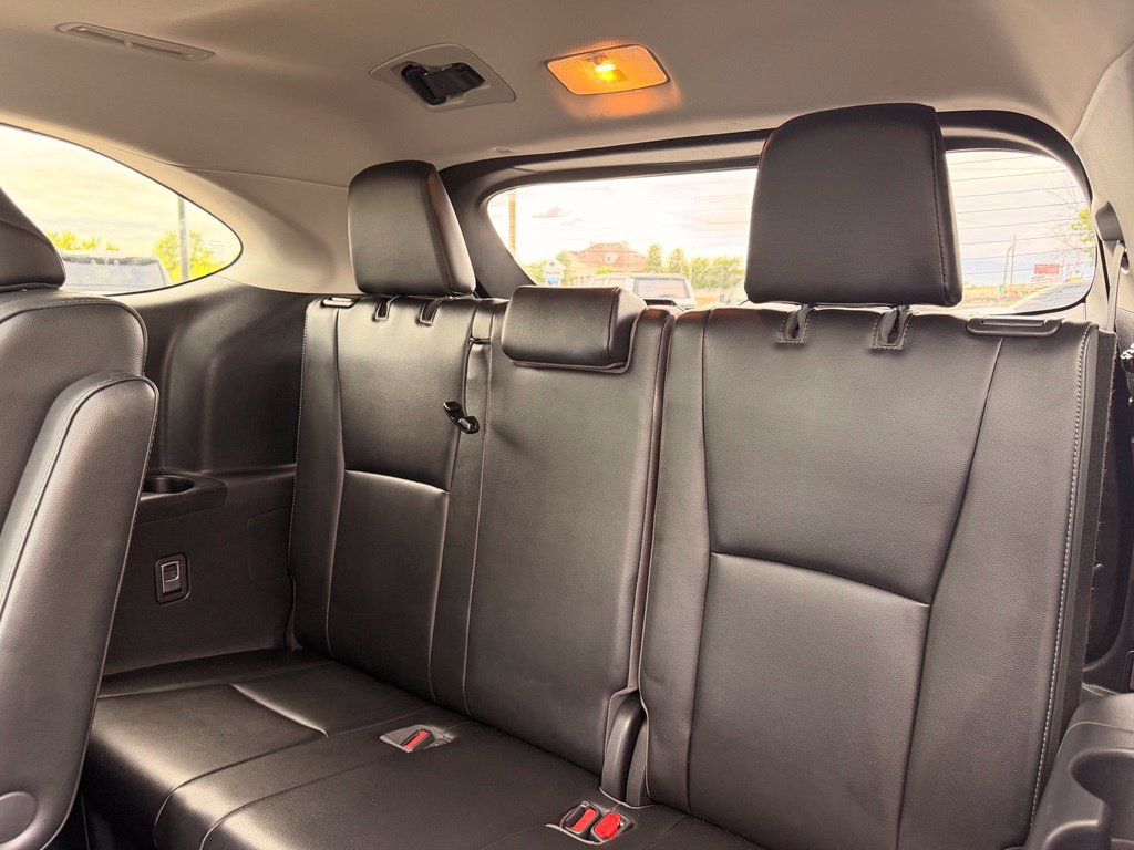 Used 2021 Toyota Highlander Platinum AWD/4WD image 27