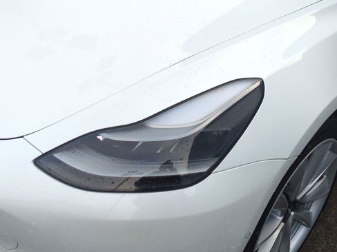 Used 2021 Tesla Model 3 Long Range image 10