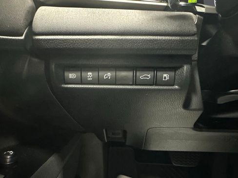 Used 2026 Toyota Camry LE FWD image 17