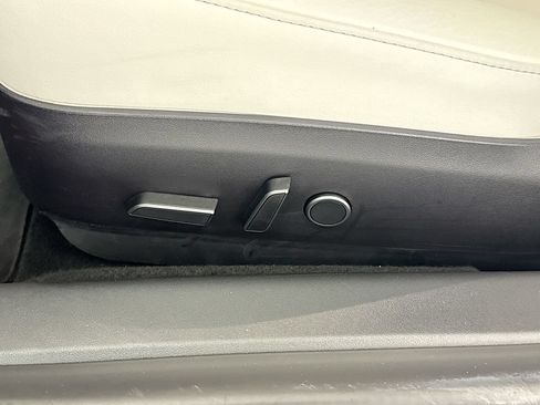 Used 2021 Tesla Model 3 Long Range AWD/4WD image 19