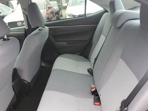 Used 2016 Toyota Corolla L image 12