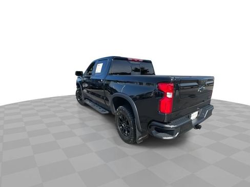 Used 2025 Chevrolet Silverado 1500 ZR2 w/ Technology Package AWD/4WD image 3