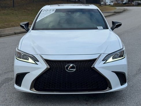 Certified 2025 Lexus ES 350 F Sport image 9