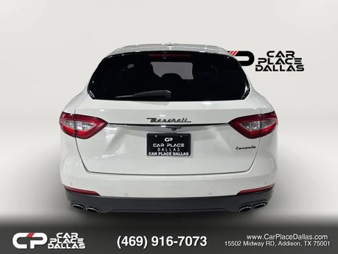 Used 2017 Maserati Levante AWD/4WD image 7