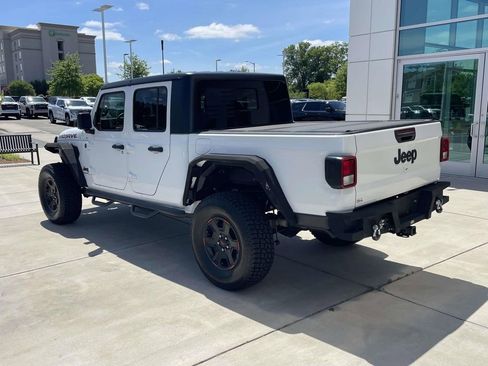 Used 2022 Jeep Gladiator Mojave w/ Cold Weather Group AWD/4WD image 8