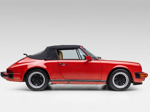 Used 1988 Porsche 911 Carrera RWD image 6