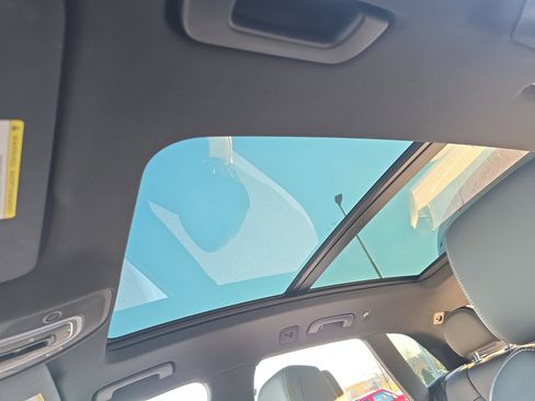 Used 2025 Audi SQ5 Premium Plus w/ Premium Plus Package image 28