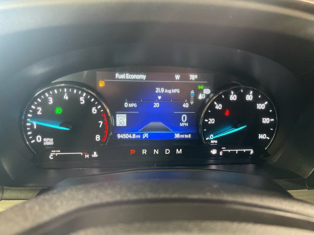 Used 2020 Ford Explorer XLT w/ Equipment Group 202A AWD/4WD image 16