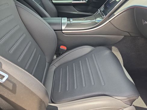 Used 2023 Mercedes-Benz C 300 Sedan image 19