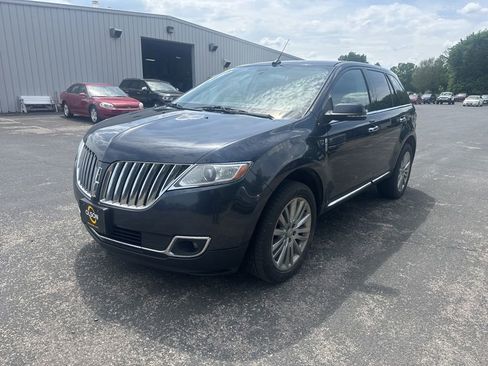 Used 2015 Lincoln MKX AWD w/ Equipment Group 102A image 1