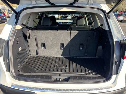 Used 2021 Subaru Ascent Limited w/ Technology Package image 11