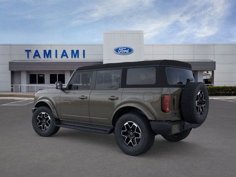 New 2025 Ford Bronco Outer Banks image 4