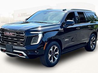 Used 2025 GMC Yukon AT4 Ultimate w/ LPO, Floor Liner Package AWD/4WD video 1