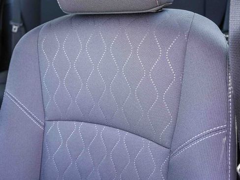 Used 2025 Toyota Corolla LE FWD image 28