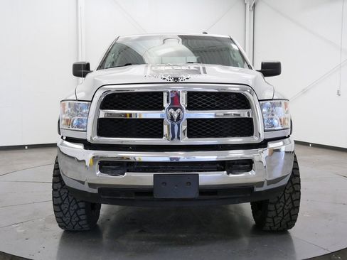 Used 2018 RAM 2500 SLT image 2