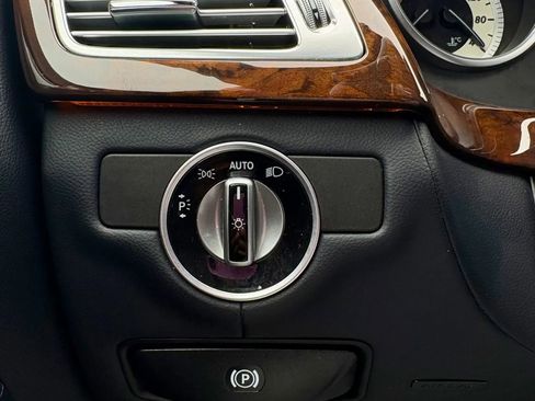 Used 2015 Mercedes-Benz CLS 550 CLS 550 4MATIC Coupe 4D image 27