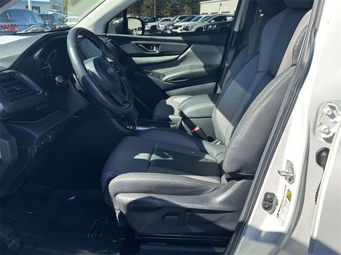 Used 2023 Subaru Ascent Onyx Edition image 4