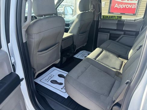 Used 2015 Ford F150 XLT AWD/4WD image 9