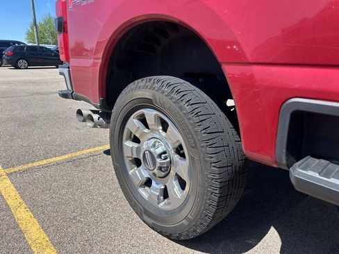 Used 2023 Ford F250 Lariat w/ Lariat Ultimate Package image 10