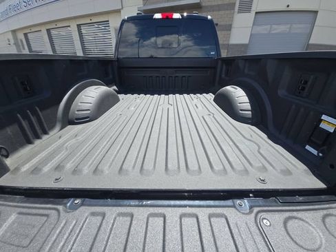 Certified 2025 Ford F350 Platinum w/ Platinum Plus Package AWD/4WD image 16