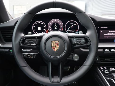 Certified 2025 Porsche 911 Carrera image 16