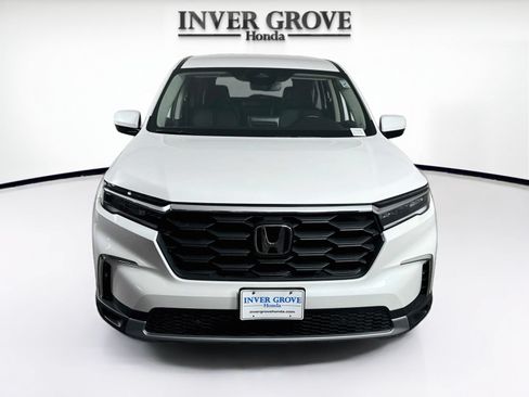 Used 2025 Honda Pilot EX-L image 2
