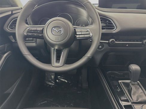 Used 2025 MAZDA CX-30 AWD 2.5 S w/ Select Sport Pkg image 31