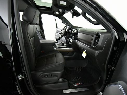 New 2026 Chevrolet Silverado 1500 High Country w/ Midnight Edition image 23