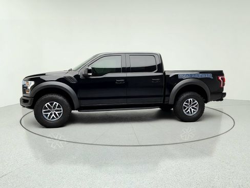 Used 2017 Ford F150 Raptor w/ Equipment Group 802A Luxury AWD/4WD image 3
