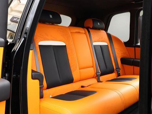 Certified 2025 Rolls-Royce Cullinan image 26