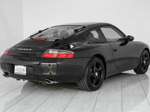 Used 2001 Porsche 911 Carrera 4 image 6