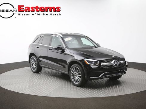 Used 2022 Mercedes-Benz GLC 300 4MATIC w/ AMG Line image 51