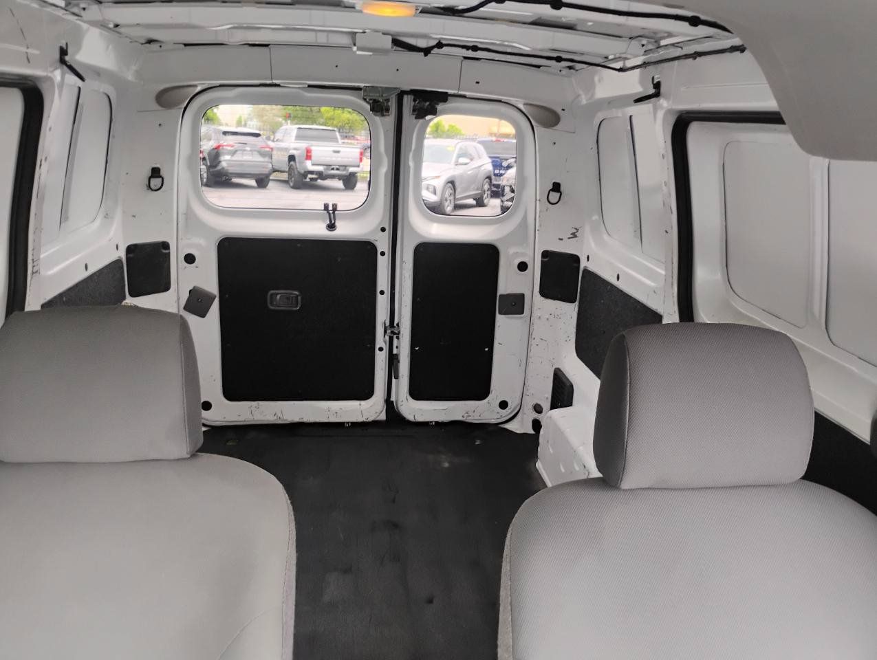 Used 2020 Nissan NV200 S w/ Back Door Glass Package FWD image 72
