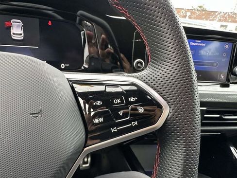 Used 2024 Volkswagen GTI S image 29