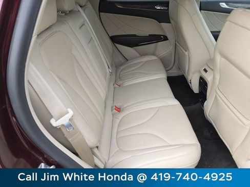 Used 2019 Lincoln MKC Reserve w/ MKC Climate Package AWD/4WD image 21