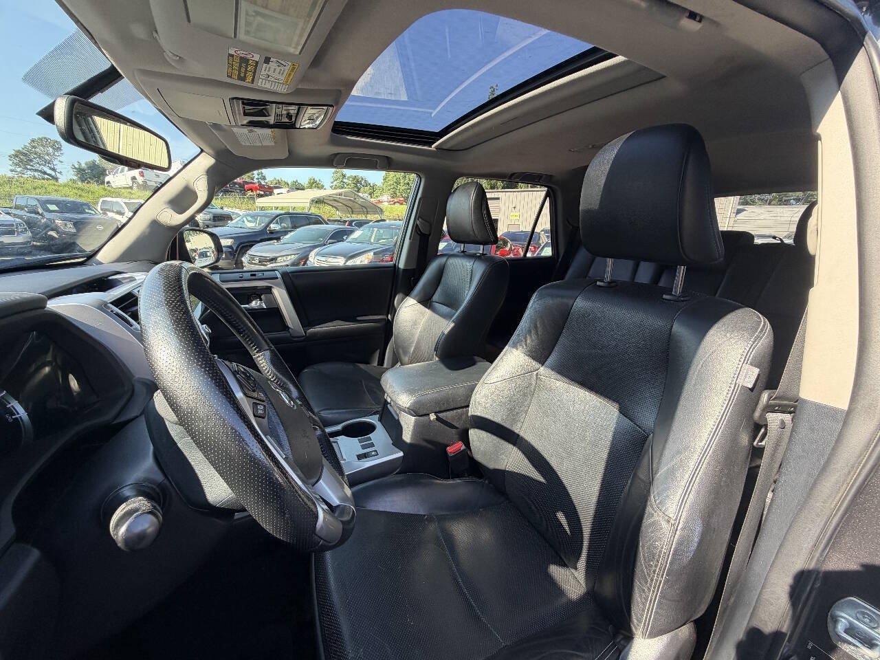 Used 2014 Toyota 4Runner Limited AWD/4WD image 20