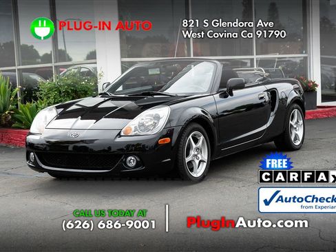 Used 2005 Toyota MR2 image 1