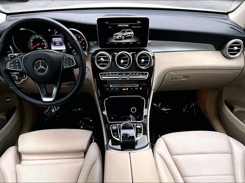 Used 2017 Mercedes-Benz GLC 300 image 14