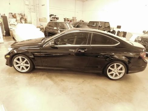 Used 2014 Mercedes-Benz C 250 Coupe image 6