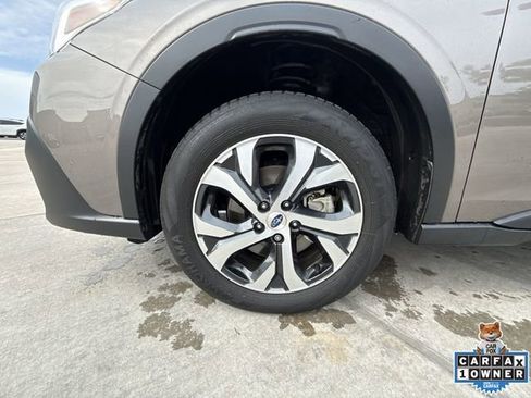 Used 2022 Subaru Outback Limited AWD/4WD image 10