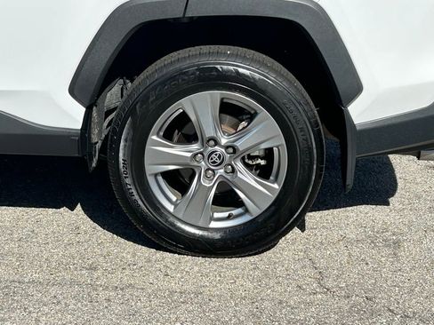 Used 2024 Toyota RAV4 XLE image 9