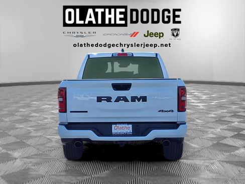 Used 2025 RAM 1500 Big Horn AWD/4WD image 25