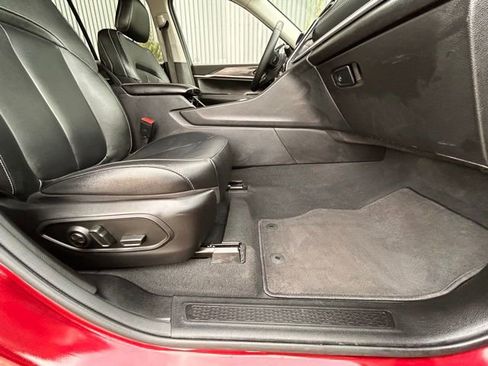 Used 2023 Jeep Grand Cherokee Limited w/ Trailer Tow Prep Group (B) image 32